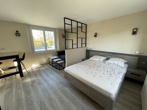 1 bedroom, free WiFi