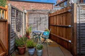Garden - Pearl's Cottage (Farnham)