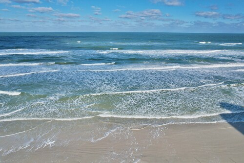 ZEN BEACH RETREAT OCEAN VIEW TOWNHOUSE 