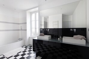 Dusche, Haartrockner