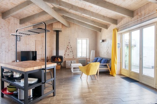 House VALERIANE    .