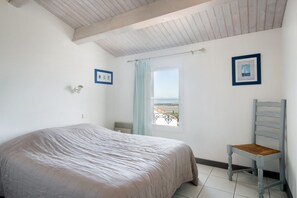 3 Schlafzimmer, Bügeleisen/Bügelbrett, Reisekinderbett, Internetzugang