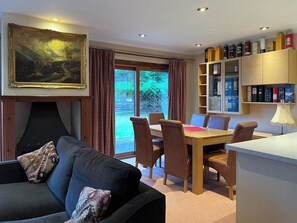 Interior - 2 bedroom accommodation in Spean Bridge (Spean Bridge)