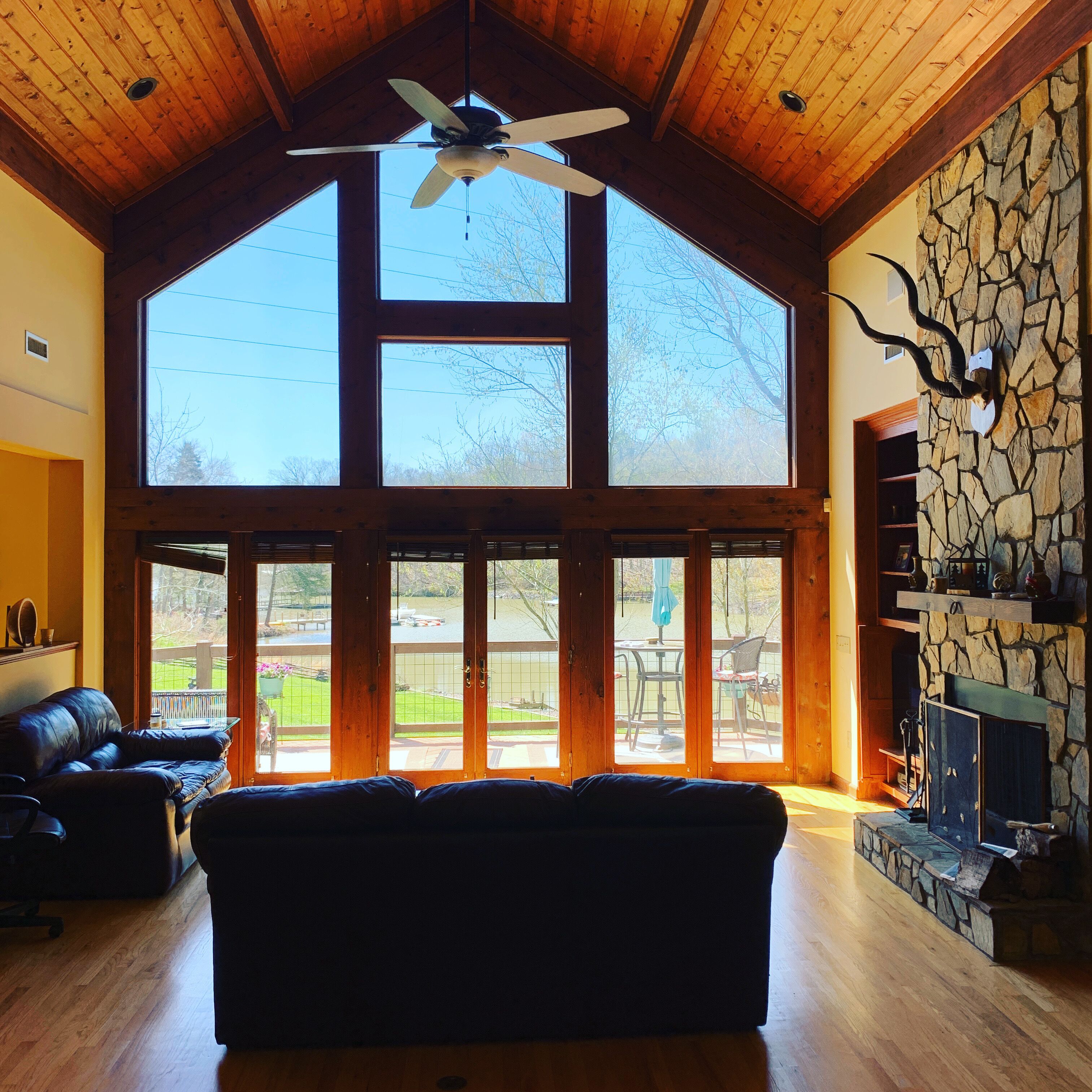 THANKSGIVING & CHRISTMAS Spacious WF home~12ppl~IceSkating, Holiday lites     