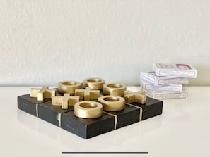 Combined shower/tub