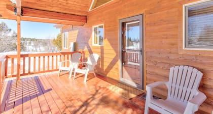 NEW Duck Creek ⛰ Escape w/View+AC! ~30 mi. Bryce/Zion