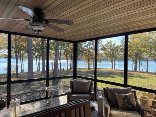 Lake Front Home with the Best Views on Table Rock Lake. Sleeps 16 