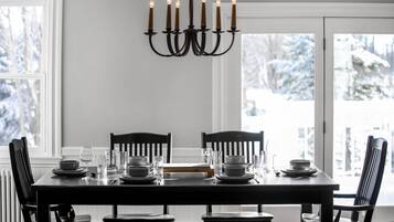 Condo (Rye Retreat) | Ngoại thất