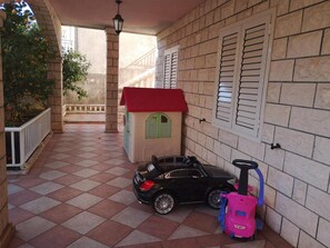 Property grounds - City Apartments Lani - One Bedroom Apartment with Balcony (Dubrovnik)