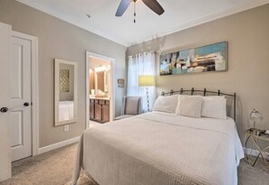 3 عدّة غرف نوم ومكتب ومكواة/لوح كي وواي فاي