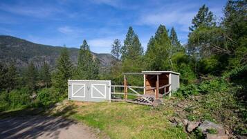 Enceinte de lâhĂ©bergement