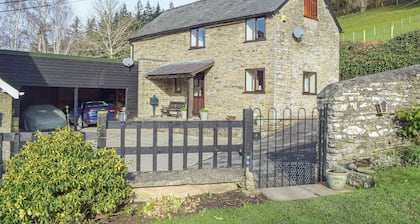 2 Schlafzimmer Unterkunft in Stanner, near Kington