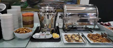 Dagelijks continentaal ontbijt inbegrepen