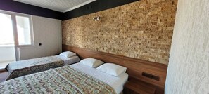 Minibar, desk, free WiFi, bed sheets - Hera City Hotel (Denizli)