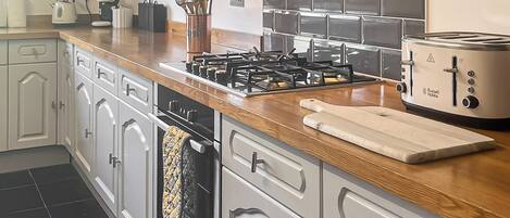 Dishwasher, highchair