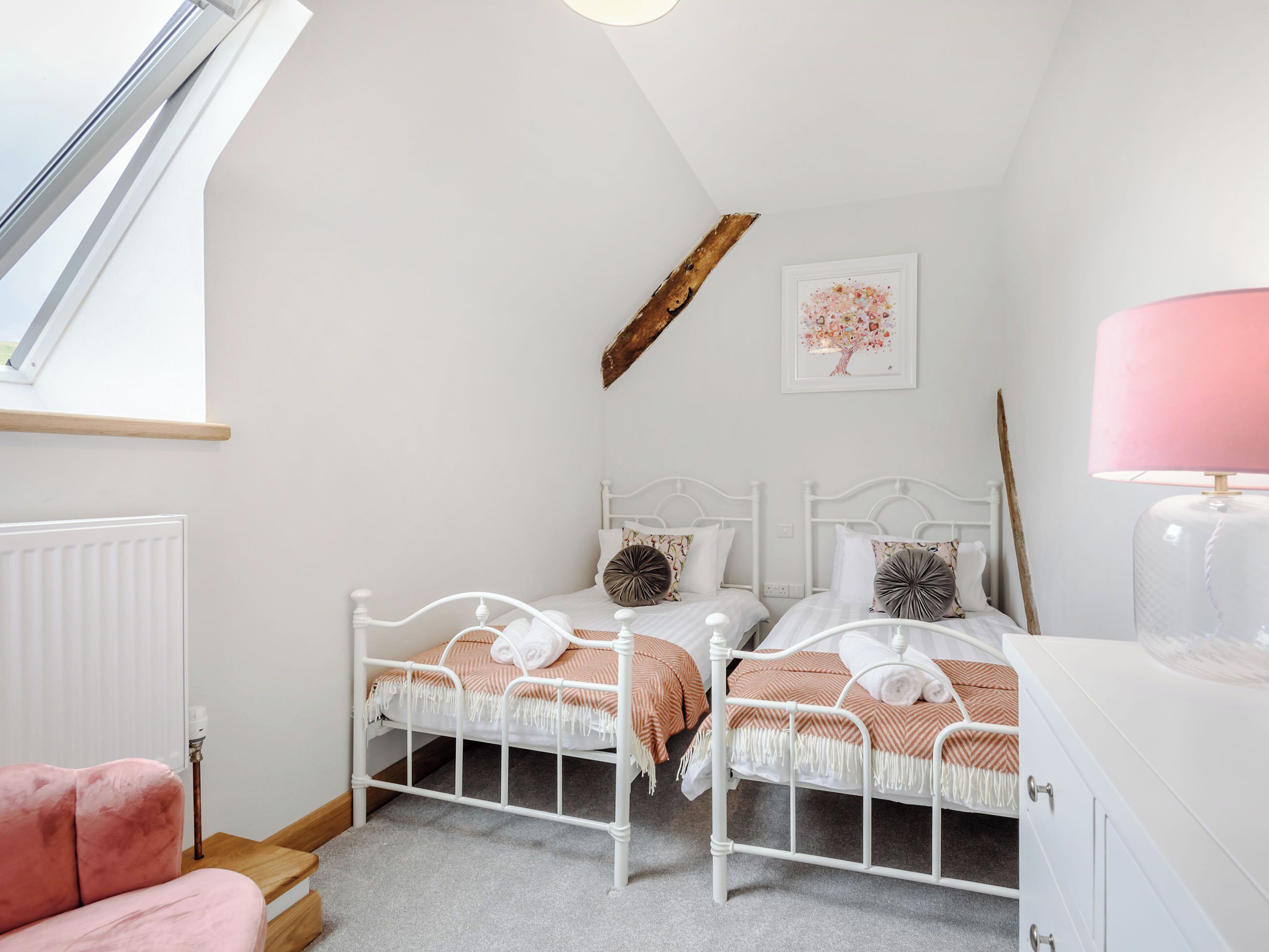 5 Schlafzimmer, kostenloses WLAN, Bettwäsche, Rollstuhlgeeignet