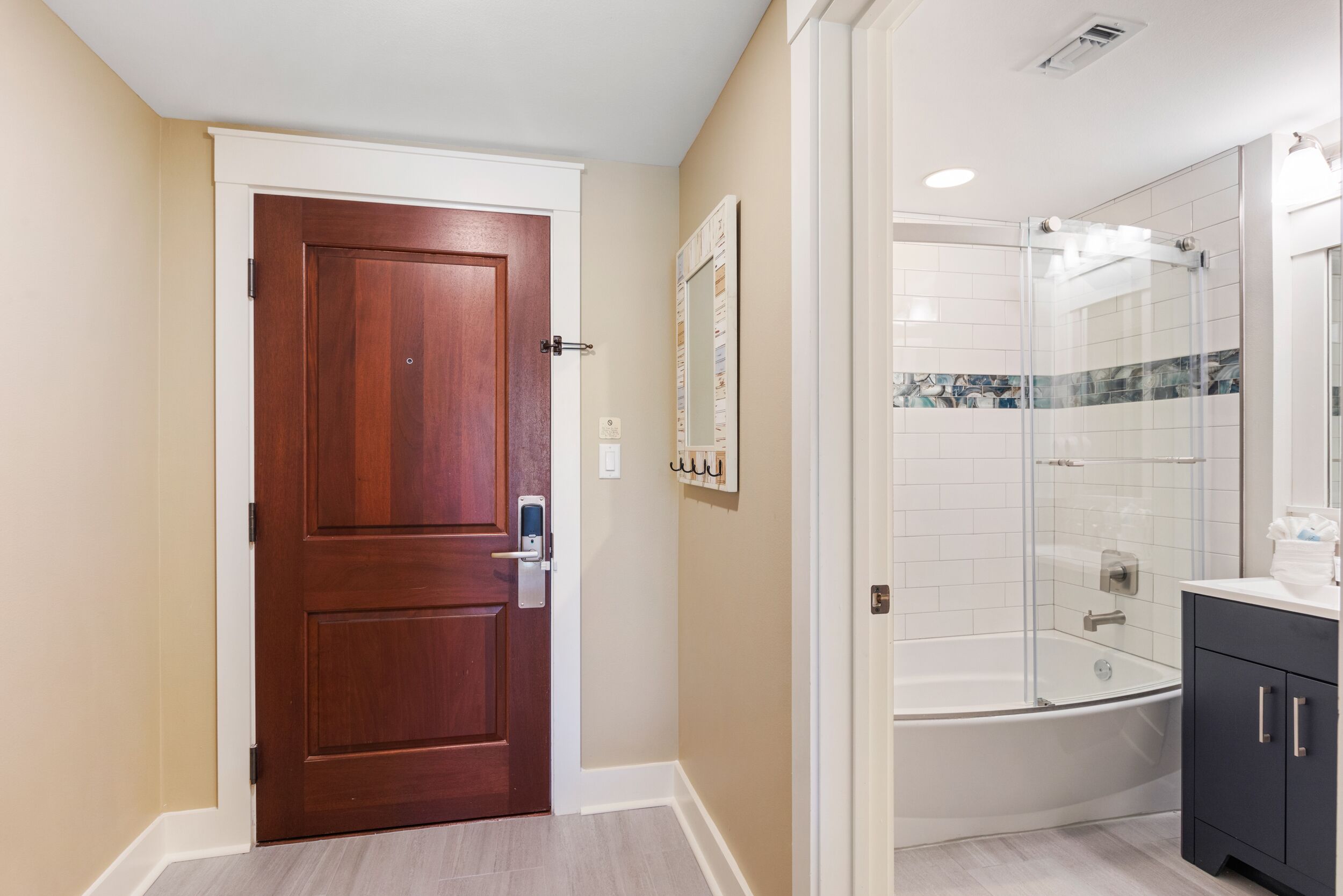 Tranquil Sandestin studio with pool views