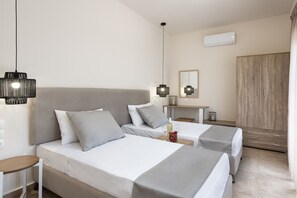 2 Schlafzimmer, Schreibtisch, schallisolierte Zimmer