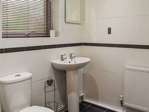 Towels - 2 bedroom accommodation in Walwen, Lixwm (Walwen, Lixwm)