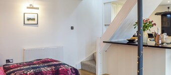 1 bedroom accommodation in Sutton