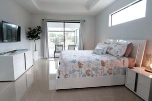 3 chambres, fer et planche à repasser, Wi-Fi gratuit, draps fournis