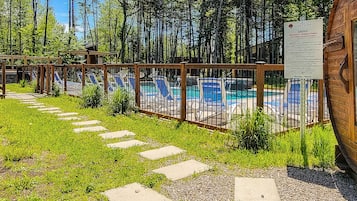Piscine extérieure, piscine chauffée