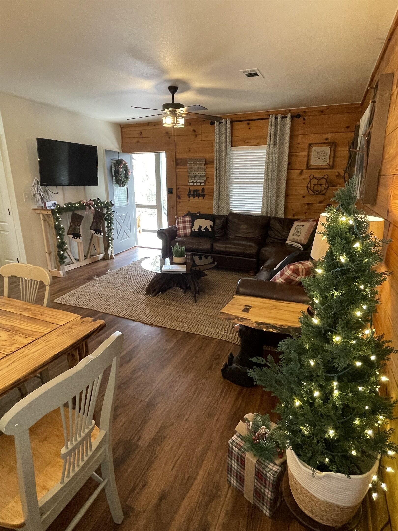 Bear Cabin at The Natural State Cabins