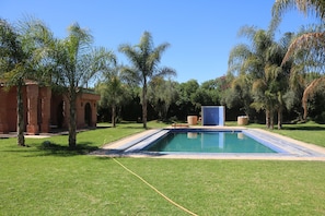Piscine extérieure
