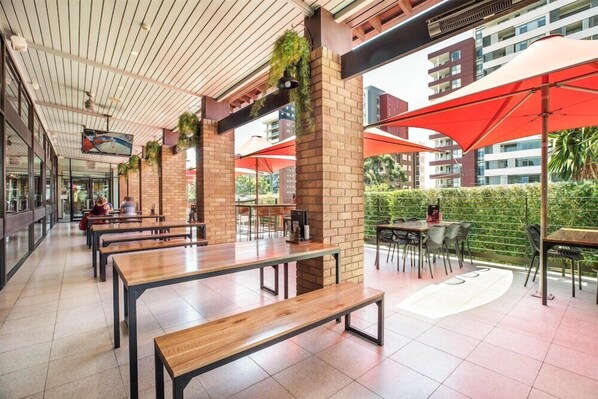 Outdoor dining - Nightcap at the Ranch Hotel (Sydney)