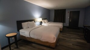 Basic Double Room | Pillowtop beds, desk, laptop workspace, free WiFi - Ashley Motel (Plainfield)