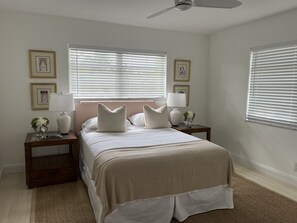 3 bedrooms, iron/ironing board, free WiFi, bed sheets - Modern Abode with heated pool, 3 miles from beach  (Lake Worth Beach)