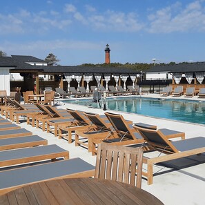 Ulkouima-allas, lämmitetty uima-allas