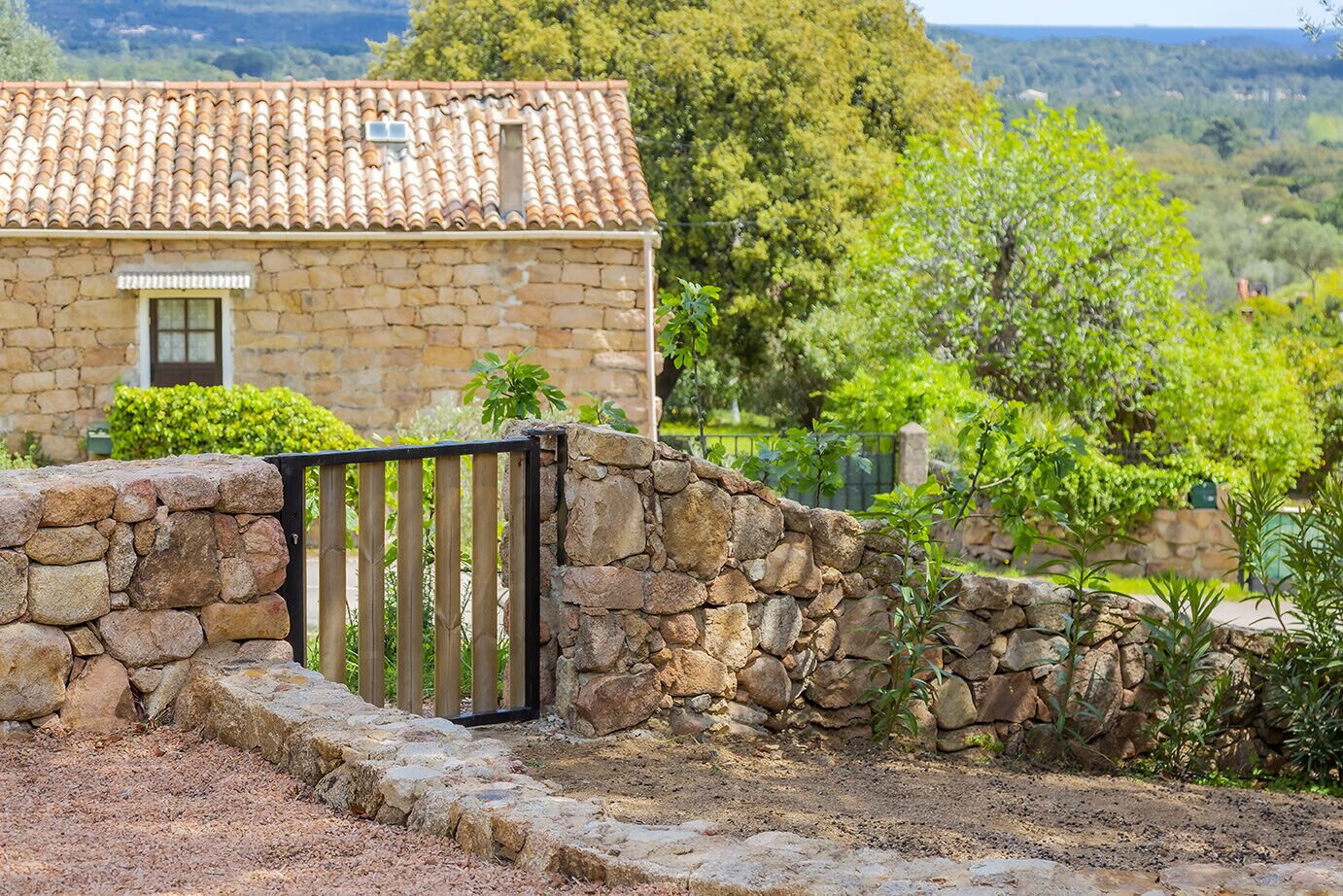 Enceinte de l’hébergement