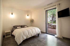 2 chambres, lit parapluie, Wi-Fi, draps fournis