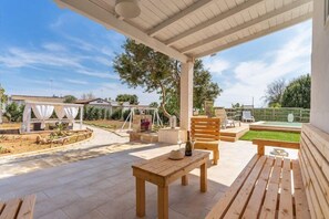 Outdoor dining - Villetta Della Fonte (Racale)