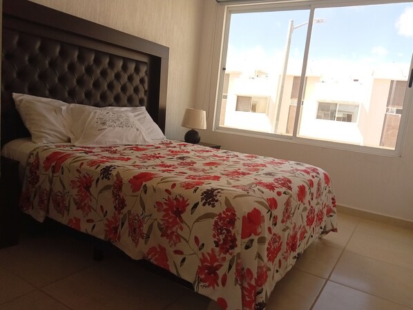 4 bedrooms, WiFi