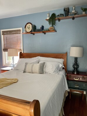 4 habitaciones, escritorio, wifi y ropa de cama