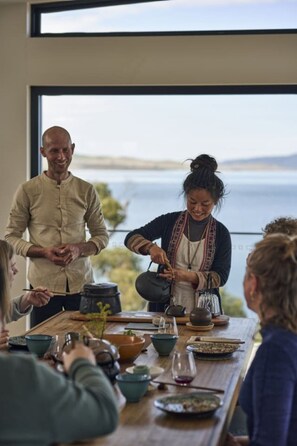 Dining - Waterfront `Tupelo` on Primrose Point (Primrose Sands)