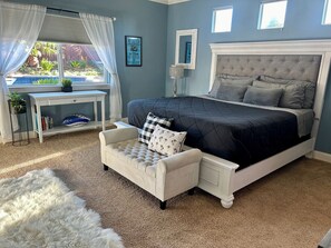 4 bedrooms, desk, iron/ironing board, travel crib