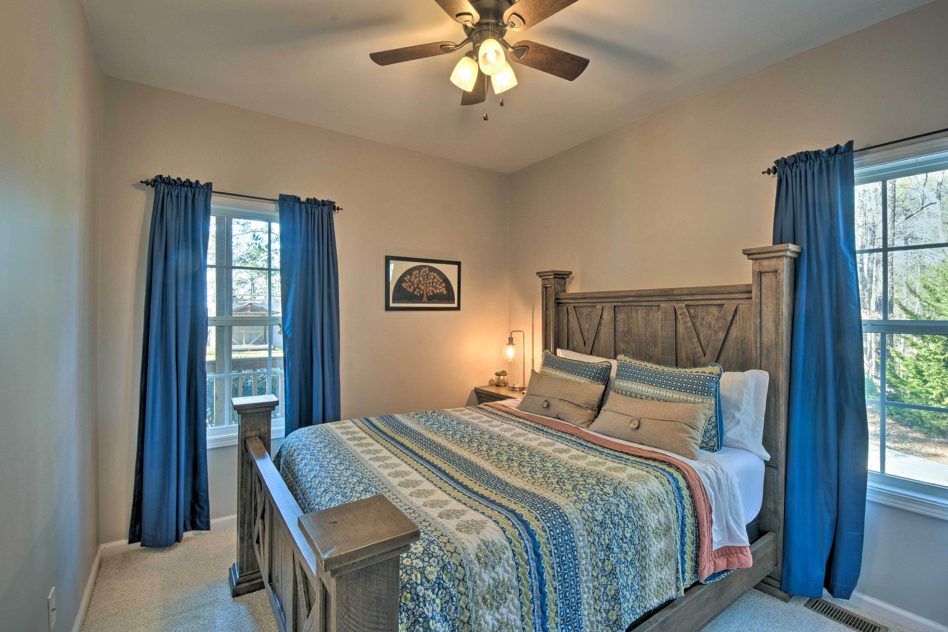 Family-Friendly Lake Lanier Escape on 2 + Acres!