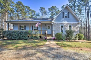 Exterior - Family-Friendly Lake Lanier Escape on 2 + Acres! (Gainesville)