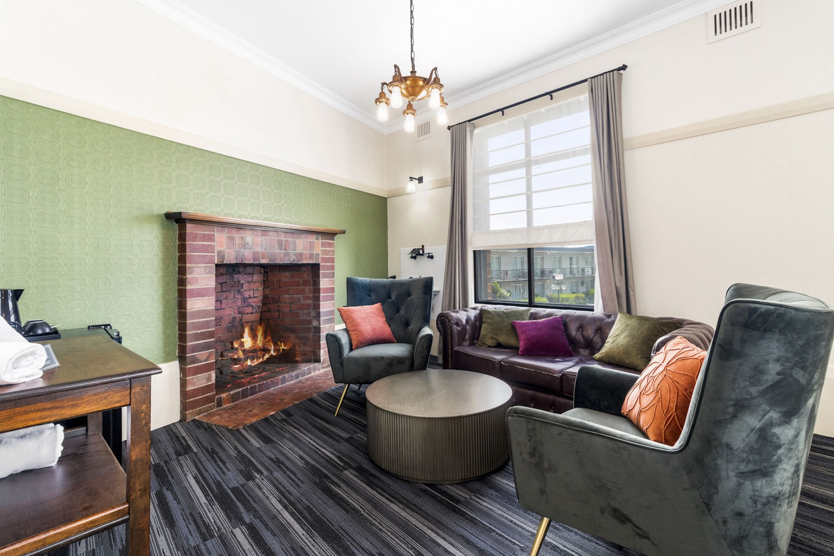 Family Room, Non Smoking, Shared Bathroom | Desk, free WiFi, bed sheets