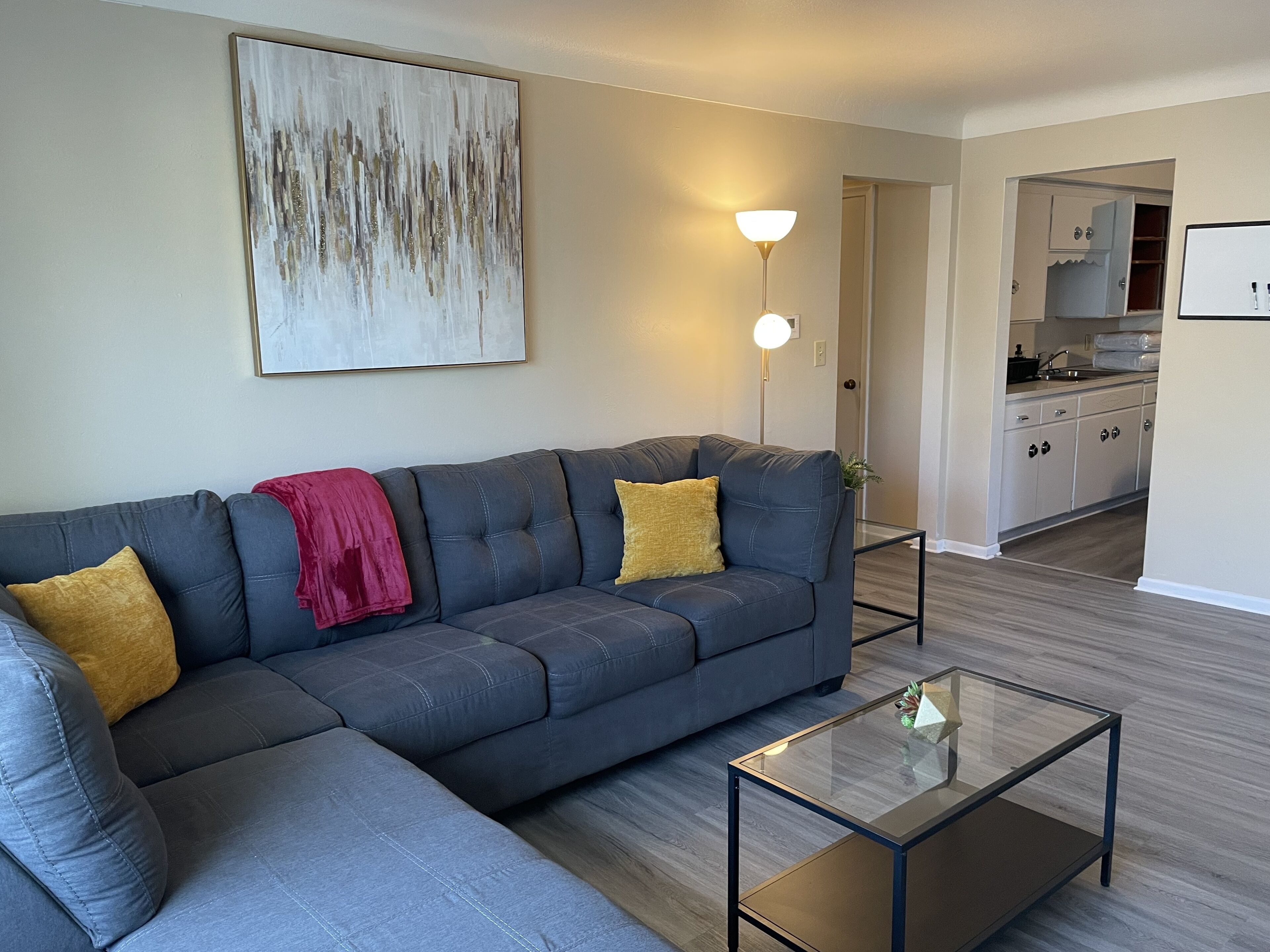 Lovely 1 bedroom~ Entire unit to yourself!