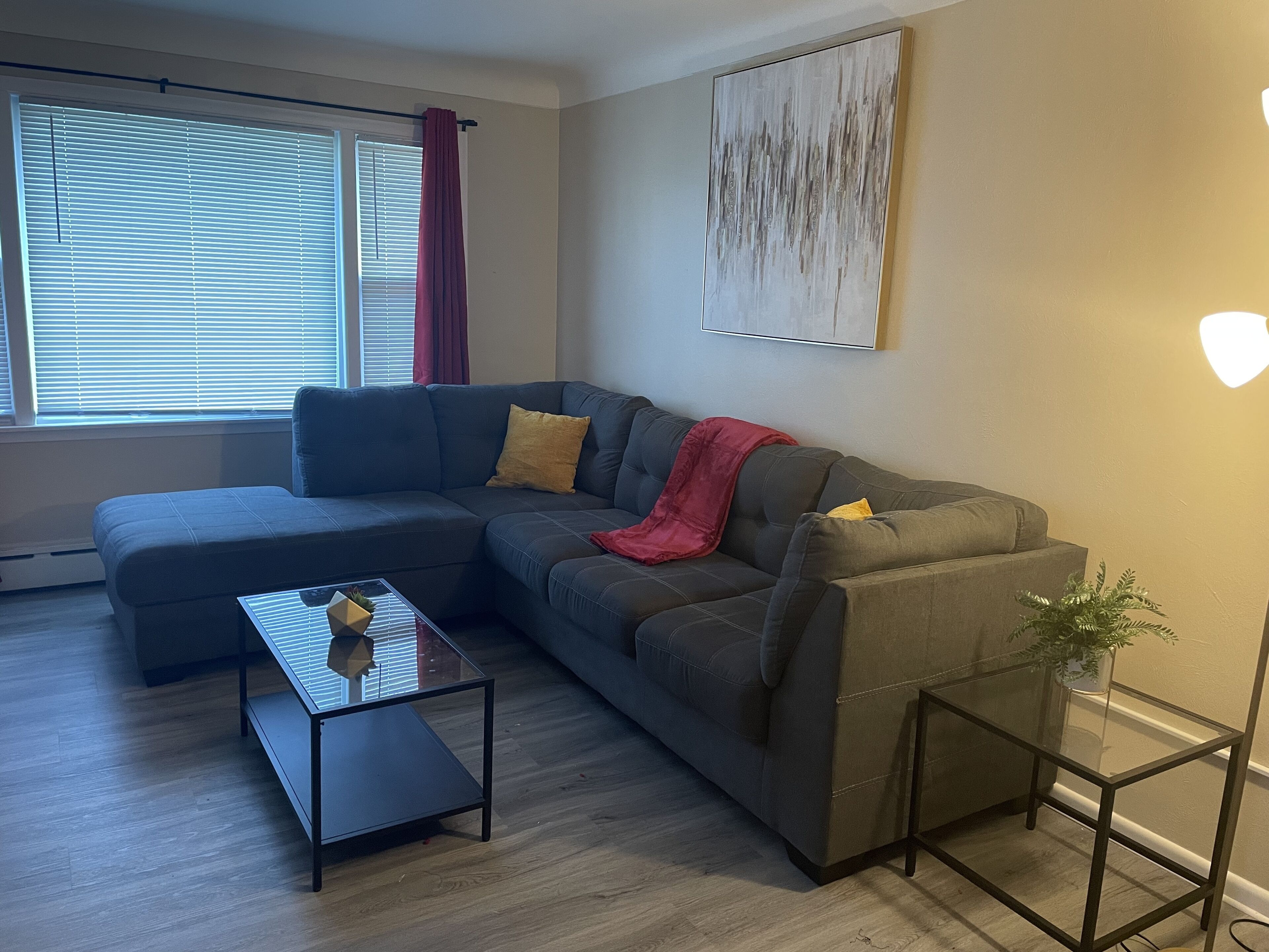 Lovely 1 bedroom~ Entire unit to yourself!