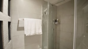House | Bathroom | Combined shower/tub, deep soaking tub, hair dryer, towels