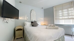 Casa | 3 habitaciones, tabla de planchar con plancha y wifi gratis 
