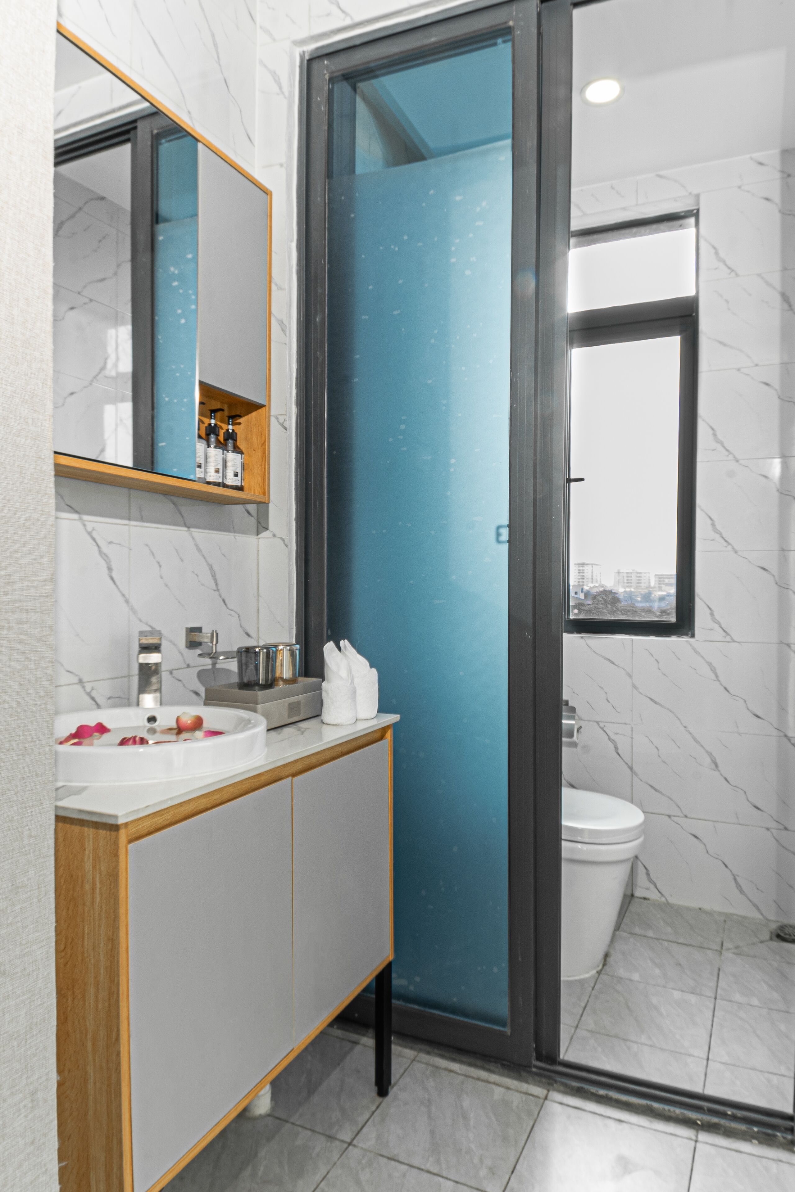 superior double room, 1 bedroom | bathroom | shower, rainfall showerhead, hair dryer, bathrobes