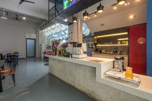 Restaurant - Ark Hotel (Phnom Penh)