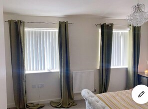 2 bedrooms, WiFi, bed sheets