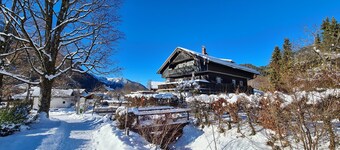 Holiday Apartment Voglsang - Haus Annamirl with Beautiful Balcony